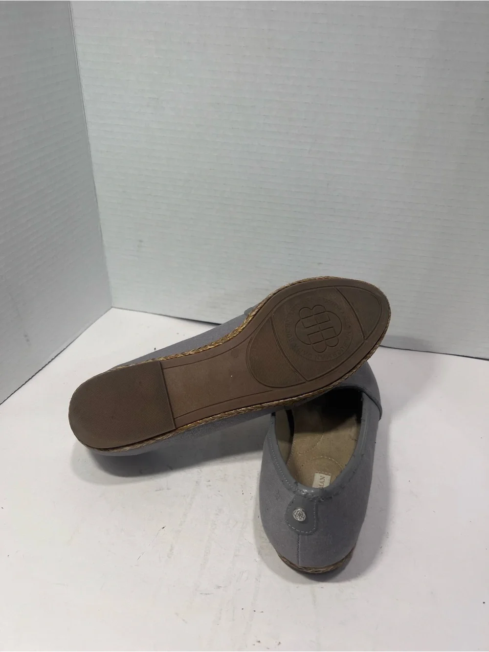 Dana Buchman Grey Flats with Metallic Silver Toe